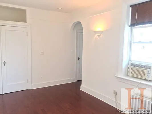 Rented by Hinds Property Group | media 19