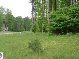 5174 Timber Point Trl, Kingsley, MI 49649