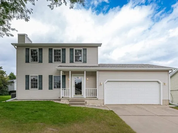878 Sky Ridge Dr, Madison, WI 53719