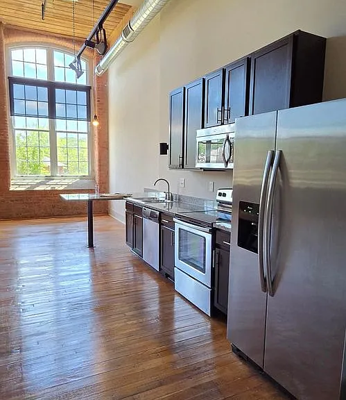 DRAYTON MILLS LOFT APARTMENTS — Photo 255
