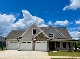 1311 Legend Dr, Greensboro, GA