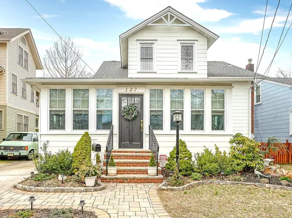 127 Washington Ave, Collingswood, NJ 08108
