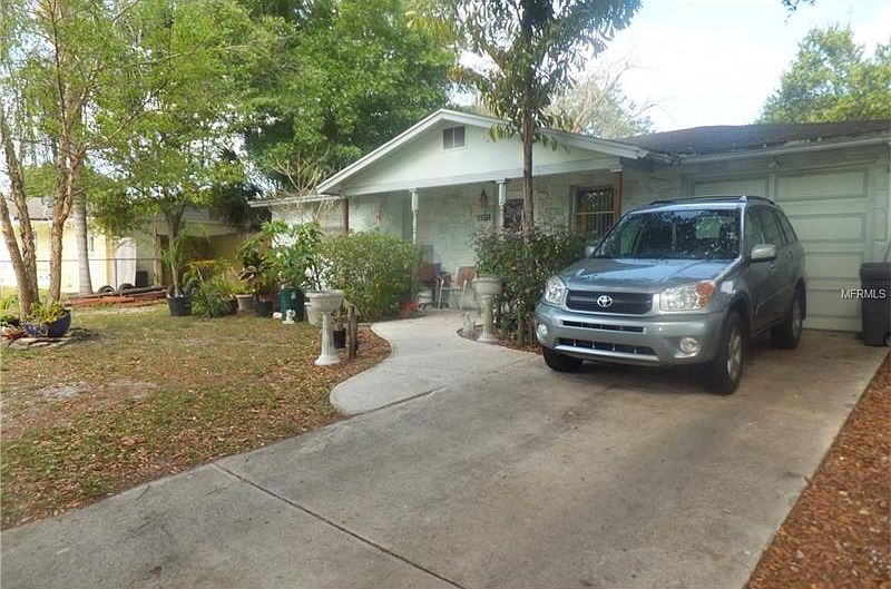 1st image of 8371 Galewood Cir