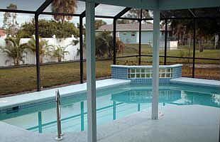 Pool/Lanai