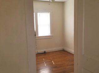 323 11th St NW APT 4, Albuquerque, NM 87102