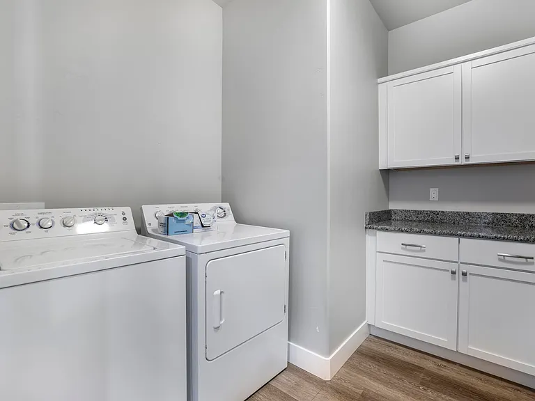 2753 Whispering Pine Dr — Photo 23