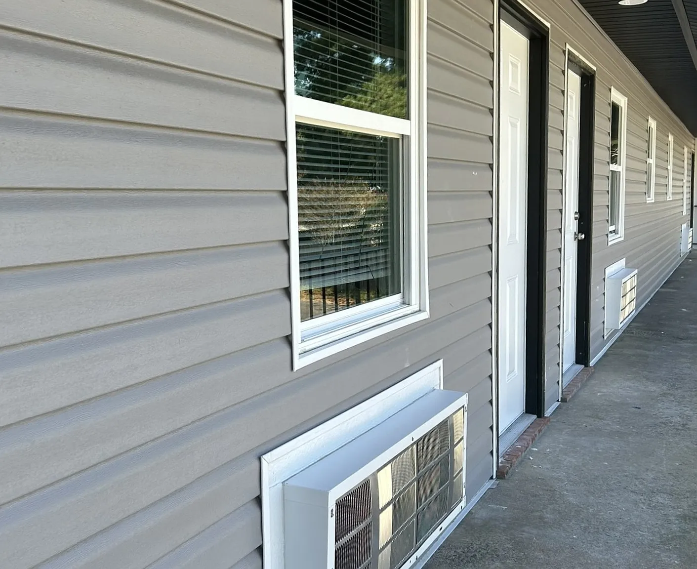1 bed, 560 sqft, $700 — Photo 1