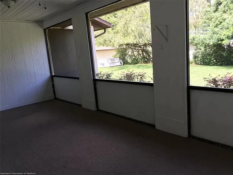 4904 Granada Blvd — Photo 2