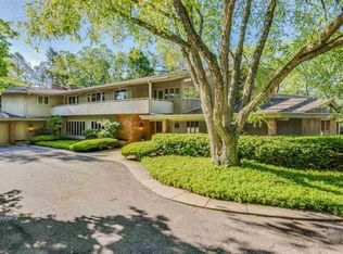 3215 Greenleaf Blvd, Elkhart, IN 46514