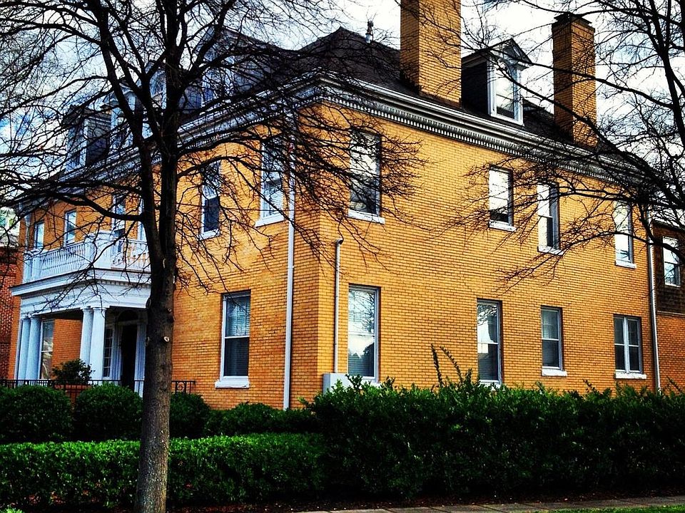 1400 Colonial. Next door to Harris teeter
