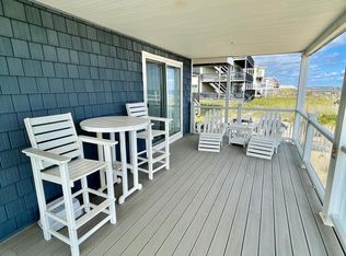 111 Atlantic Ave #A, Salisbury, MA 01952