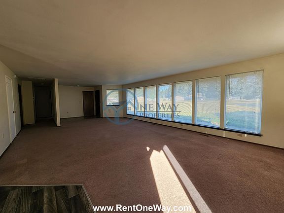 4th image of 20506 46th Ave E #A