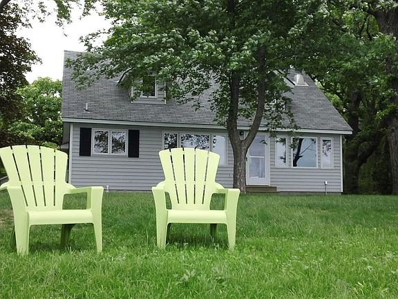 2nd image of 7025 Abbywood Ln