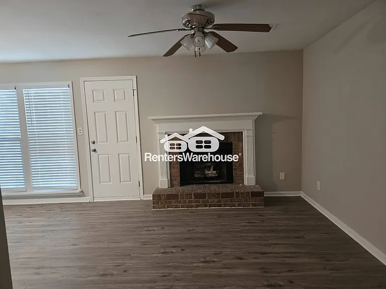 4891 Jenny Dr — Photo 11