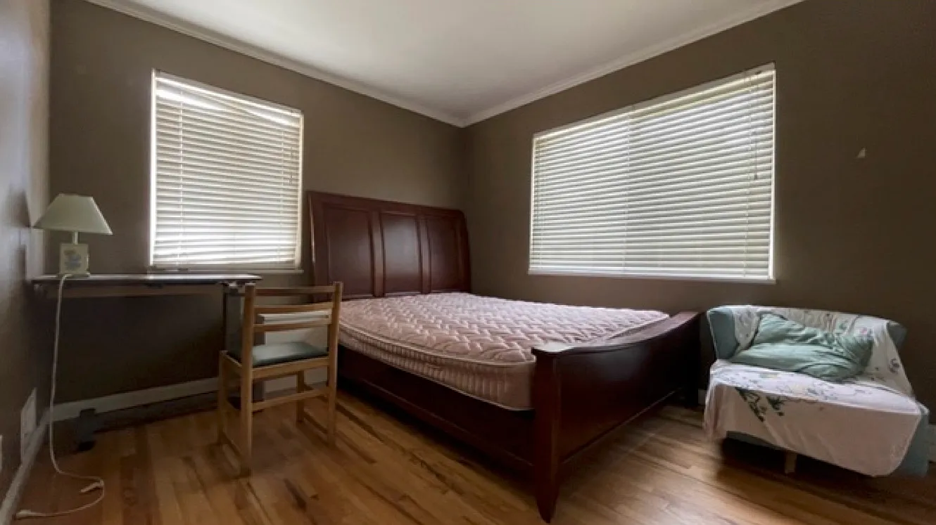 4 bed, 2800 sqft, $3,100 — Photo 4