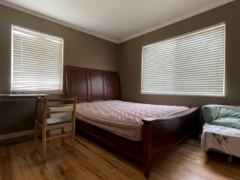 2420 E Beacon Dr — Photo 4