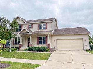 2633 Koshkonong Way, Sun Prairie, WI 53590