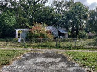 320 Groveland Rd, Mount Dora, FL 32757