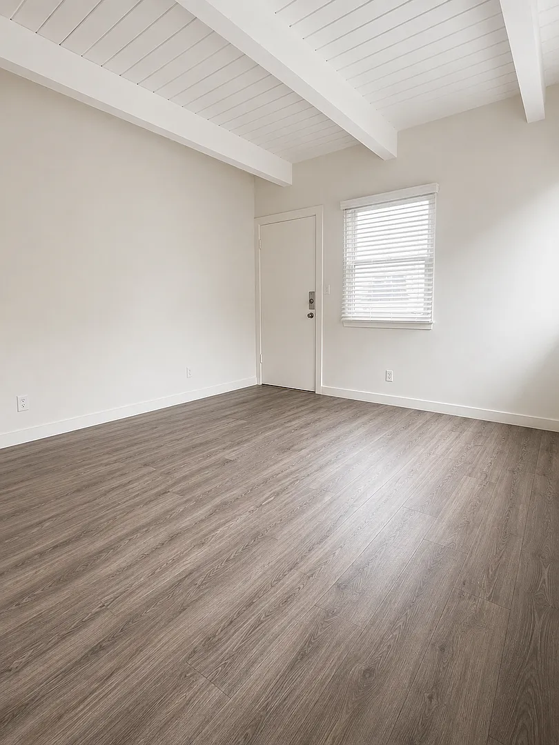 3729 Dunn Dr — Photo 4
