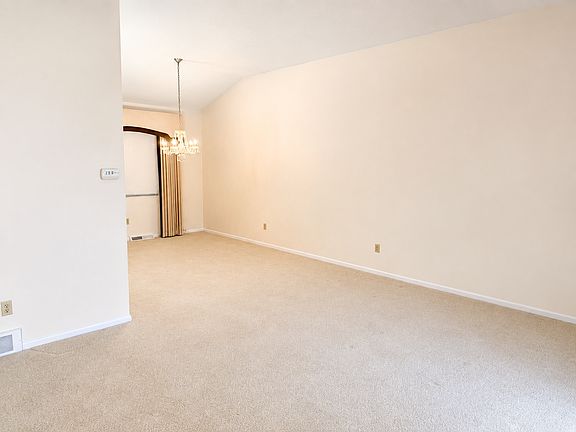 4th image of 4744 Carsten Ln