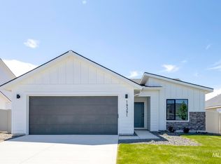 19391 Schooner Ave, Caldwell, ID 83605
