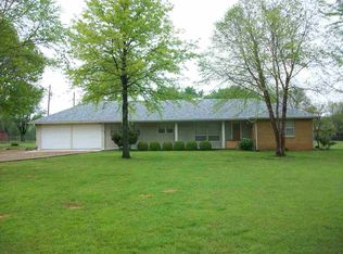 6910 Lindberg Ave, Arkansas City, KS 67005