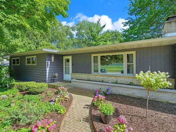 6409 Mendota Avenue, Middleton, WI 53562