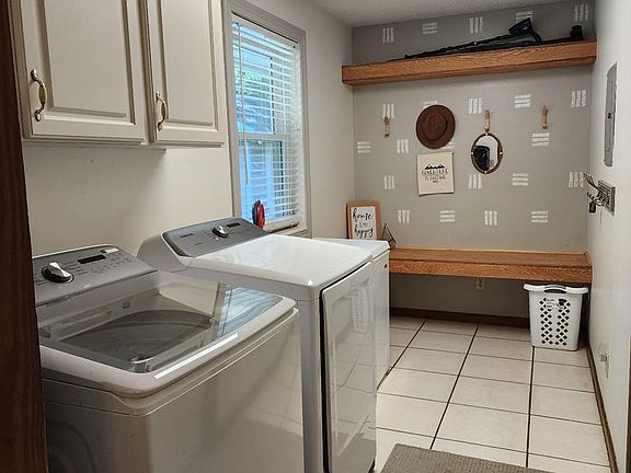 5th image of 4840 Minnetonka St