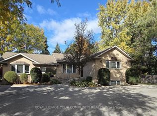 2 Rougecrest Dr, Markham, ON L3P3B6