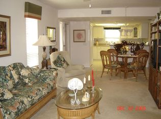 4205 SE 19th Ave APT 104, Cape Coral, FL 33904