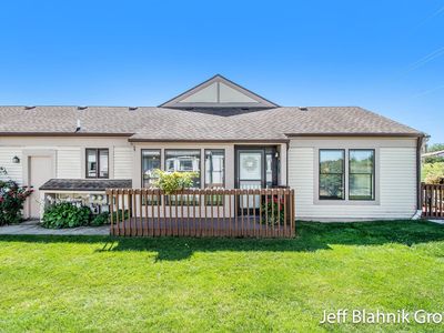 297 Rolling Greene Dr NW, Grand Rapids, MI, 49534