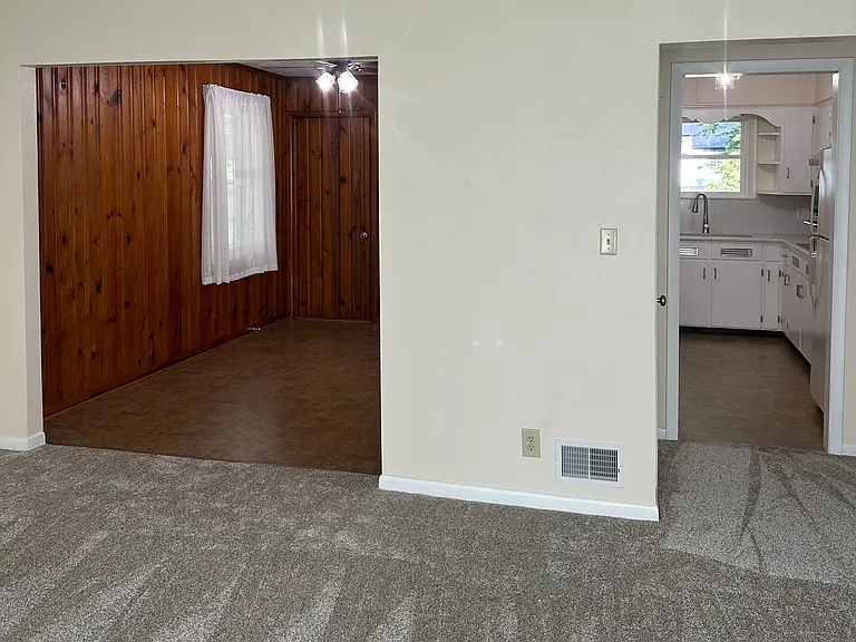 717 Saratoga Ave — Photo 4