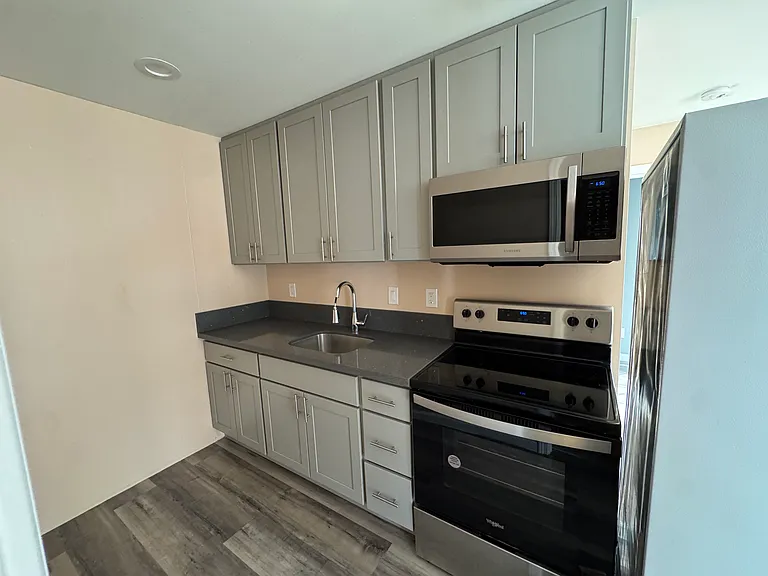 5631 Opihi St #2 — Photo 4
