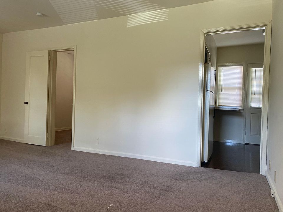 1st image of 614 N Gregson St #3