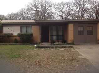 6504 Truman Dr, Fort Worth, TX 76112