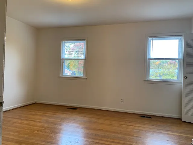 721 Olde Greenwich Cir — Photo 7
