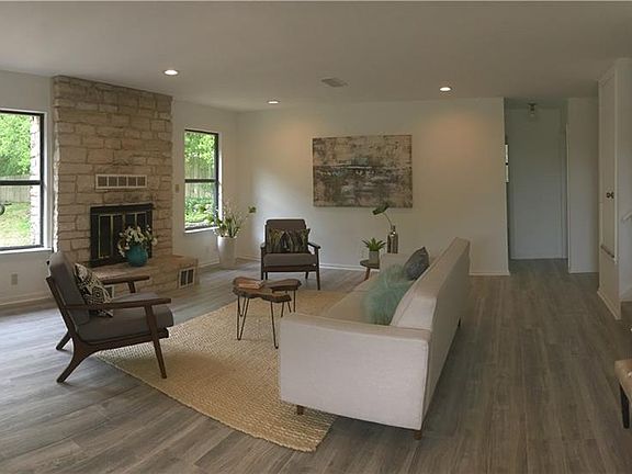 3rd image of 6721 Lancret Hill Dr