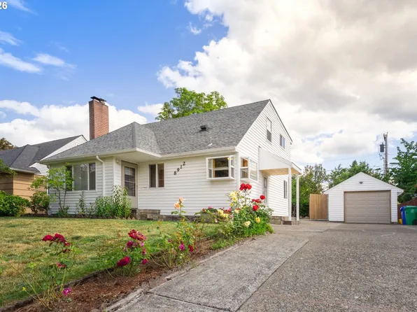 8912 SE Clay St, Portland, OR 97216