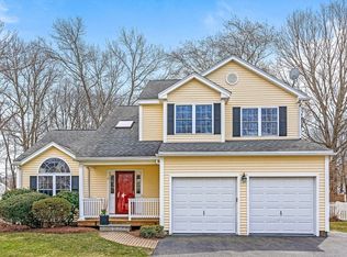 10 Jay Dr, Framingham, MA 01701