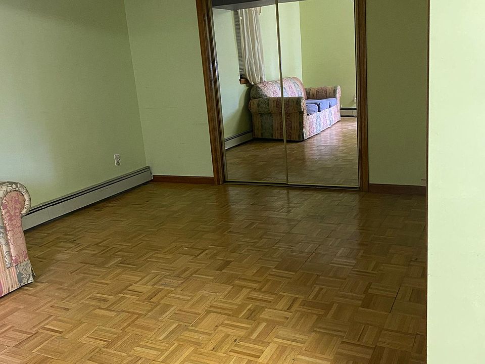 1st image of 178 Murray Ave Floor 1