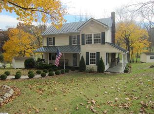 6 Springleigh Dr, Staunton, VA 24401