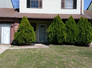 20 Harrington Ln, Sicklerville, NJ 08081