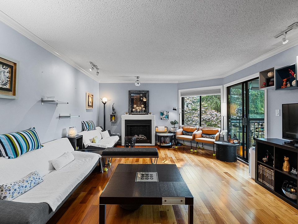1st image of 1520 Vidal St #302