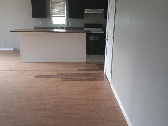 2nd image of 920 Sprucewood Ln #920