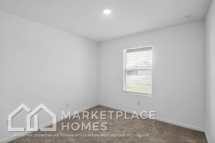 9721 NW 124th St — Photo 25