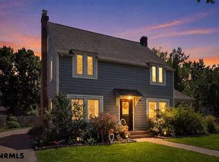2405 Avenue B, Scottsbluff, NE 69361