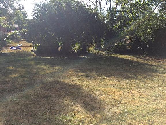 2nd image of 1590 Kirk Ct