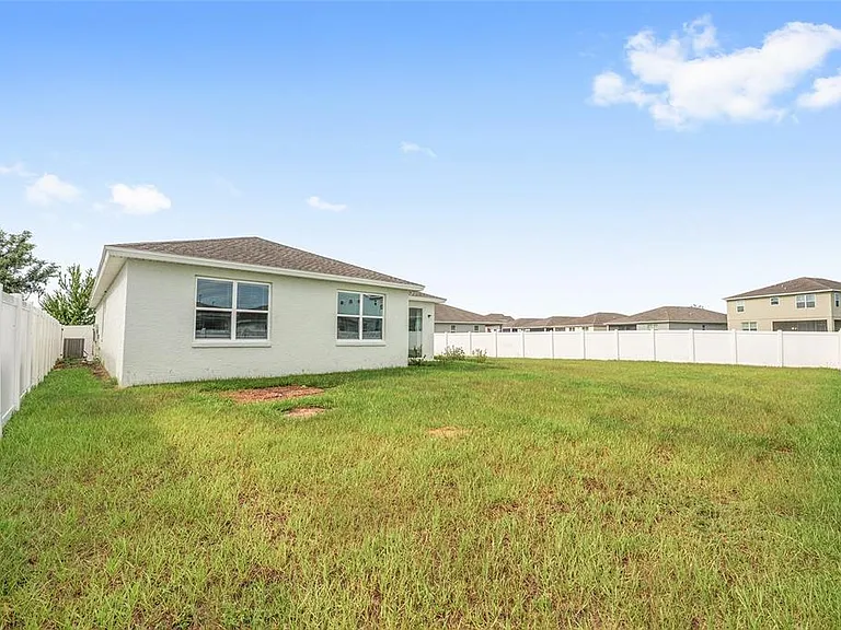 6175 SW 74th Ct — Photo 8