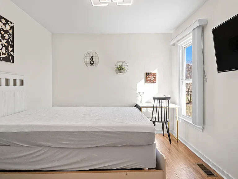 Twin Bed