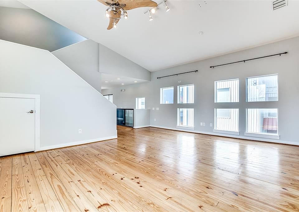 1214 Urban Lofts Dr, Dallas, TX 75215 Zillow